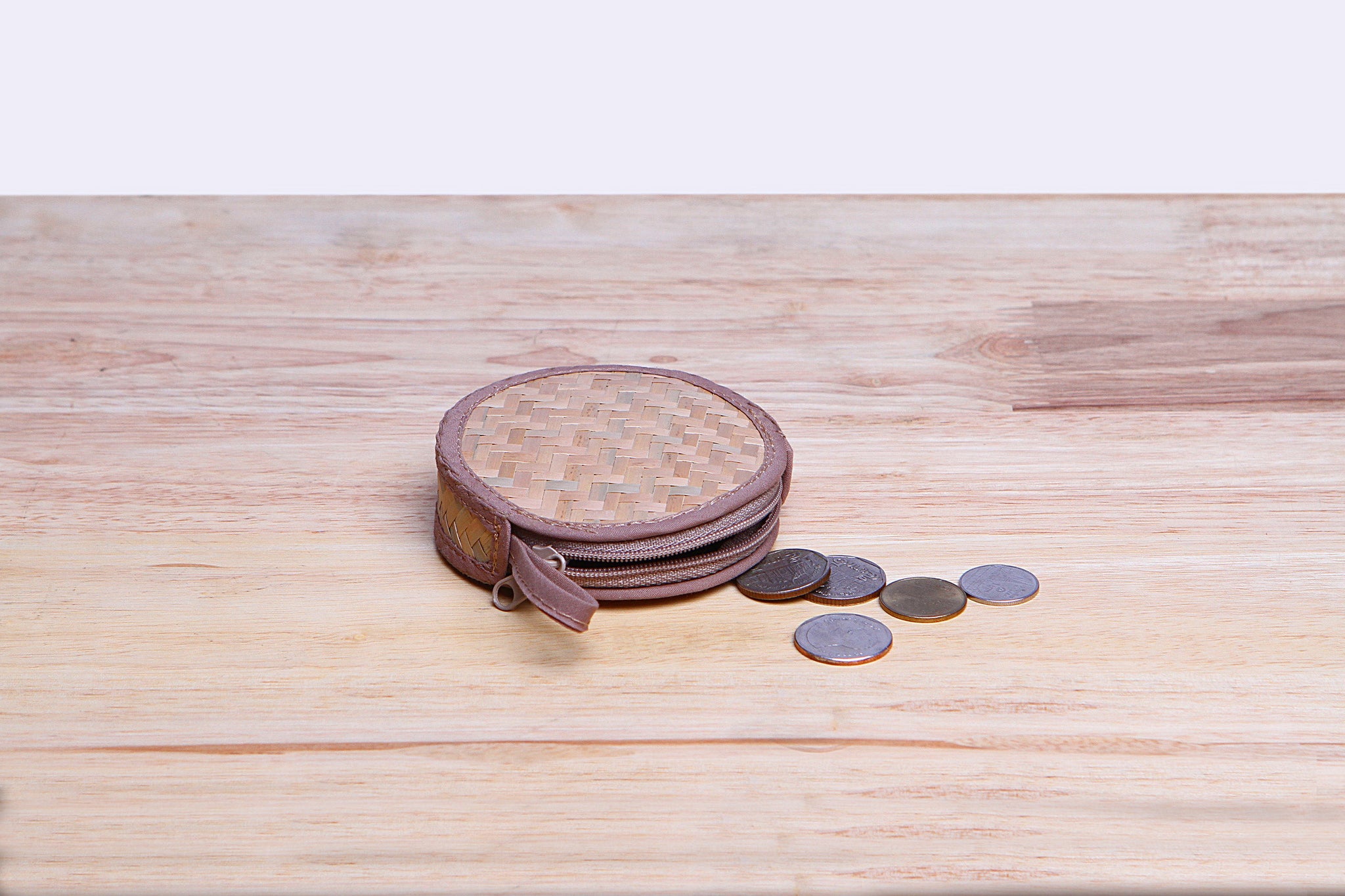 Nattira - Coin Reed-woven Bag – VTThai